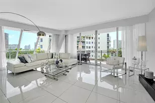 2950 NE 188th St, Aventura, FL 33180 - Photo 13