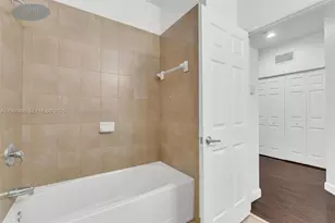 3353 W 90th St, Hialeah, FL 33018 - Photo 41