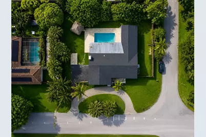 8601 SW 174th St, Palmetto Bay, FL 33157 - Photo 39