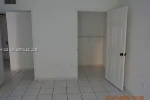 5625 W 20th Ave, Hialeah, FL 33012 - Photo 7