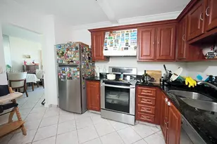 2851 NE 183rd St, Aventura, FL 33160 - Photo 5
