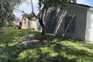 4874 NW 57th Manor, Coconut Creek, FL 33073 - Photo 17