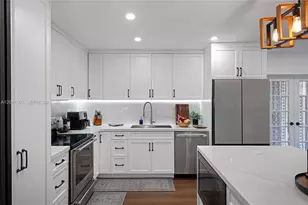 13210 SW 12th St, Miami, FL 33184 - Photo 9