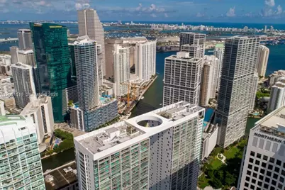 500 Brickell Ave #2407, Miami, FL 33131 - Photo 17