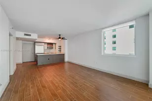 500 Brickell Ave, Miami, FL 33131 - Photo 7
