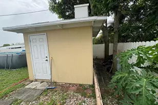80 W 56th St, Hialeah, FL 33012 - Photo 27