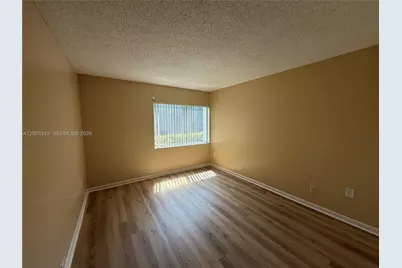 711 N Pine Island Rd #121, Plantation, FL 33324 - Photo 5