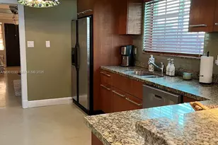 1029 SW 10th Ave, Miami, FL 33130 - Photo 9