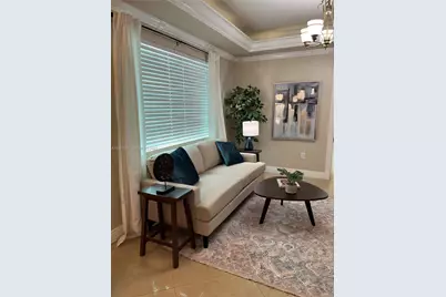 1029 SW 10th Ave, Miami, FL 33130 - Photo 5