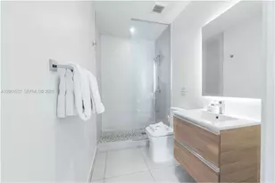 239 SW 9th St, Miami, FL 33130 - Photo 15