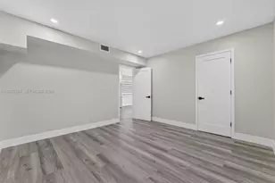 858 E 21st St, Hialeah, FL 33013 - Photo 21