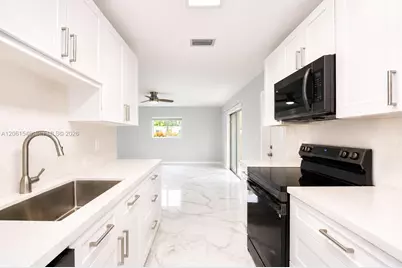 2611 SW 13th Ave #1-2, Fort Lauderdale, FL 33315 - Photo 5