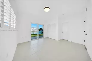 6905 Bay Dr, Miami Beach, FL 33141 - Photo 31