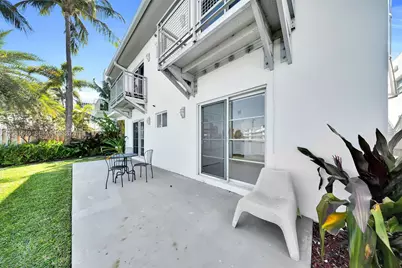 6905 Bay Dr #16, Miami Beach, FL 33141 - Photo 37