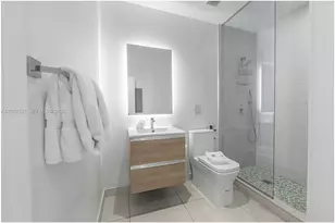 239 SW 9th St, Miami, FL 33130 - Photo 23