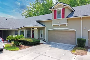 2010 Cooper Creek Dr, Other City - In The State Of Florida, FL 32003 - Photo 3