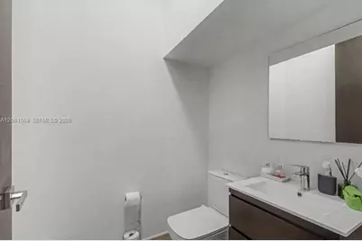 3341 NW 84th Ct, Doral, FL 33122 - Photo 15