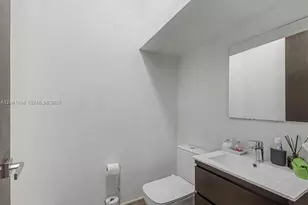 3341 NW 84th Ct, Doral, FL 33122 - Photo 15