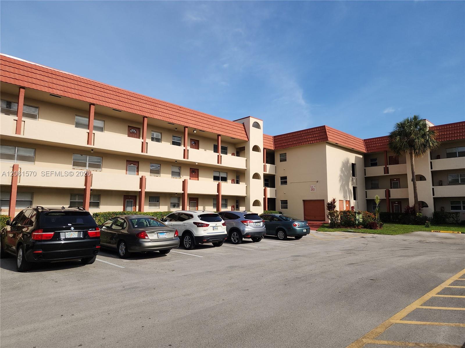 2931 E Sunrise Lakes Dr #205 - 2931 E Sunrise Lakes Dr #205, Sunrise, FL 33322 Luxury Property | Jose Angel Pina