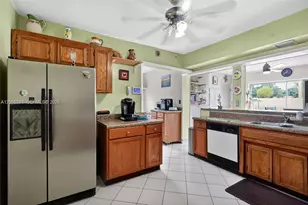 6861 SW 1st Ct, Pembroke Pines, FL 33023 - Photo 13