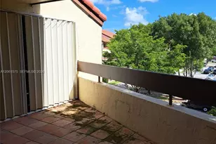 8860 SW 123rd Ct, Miami, FL 33186 - Photo 21