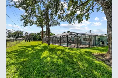 1786 SE Westmoreland Blvd, Port Saint Lucie, FL 34952 - Photo 13