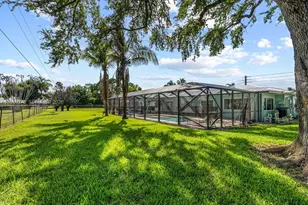 1786 SE Westmoreland Blvd, Port Saint Lucie, FL 34952 - Photo 13