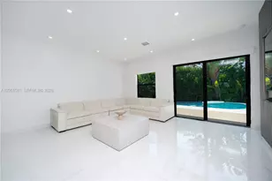 8995 NW 161st Terrace, Miami Lakes, FL 33018 - Photo 13
