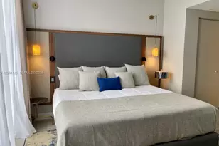 121 NE 34th St, Miami, FL 33137 - Photo 5