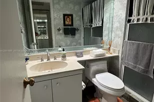 4000 Towerside Terrace, Miami, FL 33138 - Photo 11