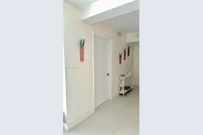 1861 NW S River Dr #2609, Miami, FL 33125 - Photo 15