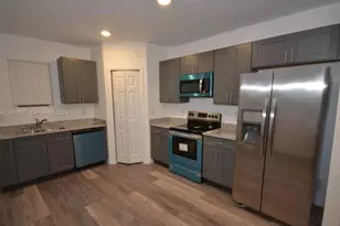 2221 Carver Ave, Fort Myers, FL 33916 - Photo 3