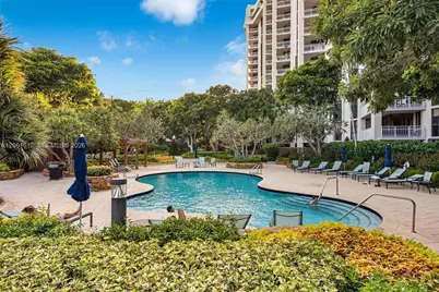 2000 Towerside Ter #1510, Miami, FL 33138 - Photo 13