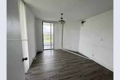 3300 NE 192nd St #906, Aventura, FL 33180 - Photo 3
