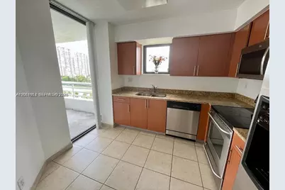 3300 NE 192nd St #906, Aventura, FL 33180 - Photo 9
