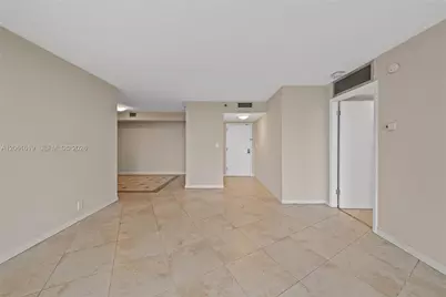 4000 Towerside Ter #1405, Miami, FL 33138 - Photo 11