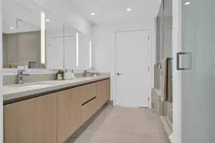 2411 Laguna Cir, North Miami, FL 33181 - Photo 11