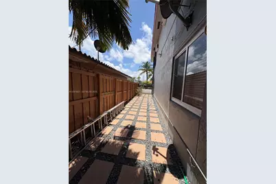 191 NW 17th Ave #3, Miami, FL 33125 - Photo 35