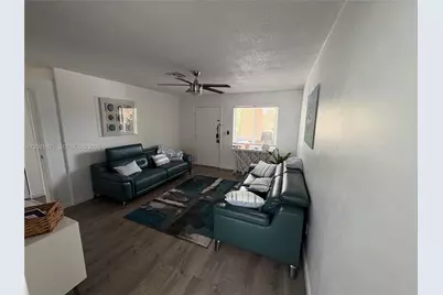 191 NW 17th Ave #3, Miami, FL 33125 - Photo 9