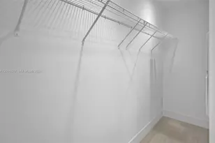 2411 Laguna Cir, North Miami, FL 33181 - Photo 27