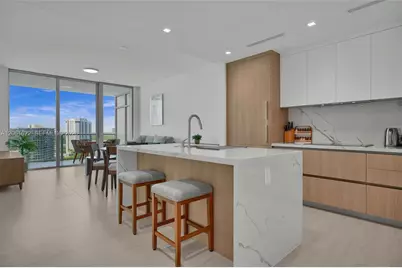 2411 Laguna Circle #1610, North Miami, FL 33181 - Photo 21