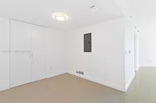 350 S Miami Ave, Miami, FL 33130 - Photo 7