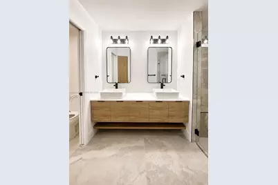 19179 NW 22nd St, Pembroke Pines, FL 33029 - Photo 9