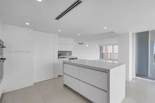 881 Ocean Dr, Key Biscayne, FL 33149 - Photo 11