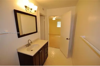 3473 NW 44th St #103, Oakland Park, FL 33309 - Photo 3