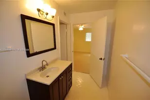 3473 NW 44th St, Oakland Park, FL 33309 - Photo 3