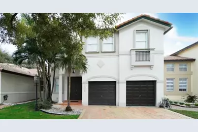 11022 NW 48th Ln, Doral, FL 33178 - Photo 1