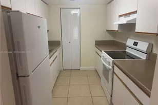 915 NW 1st Ave, Miami, FL 33136 - Photo 5