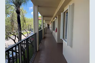 1201 SW 141st Ave #302J, Pembroke Pines, FL 33027 - Photo 3