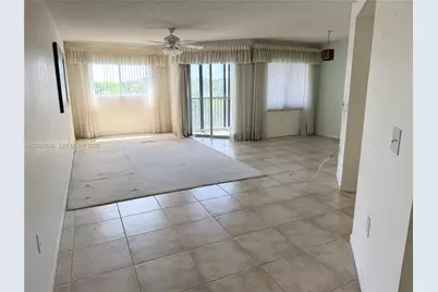 1201 SW 141st Ave #302J, Pembroke Pines, FL 33027 - Photo 15